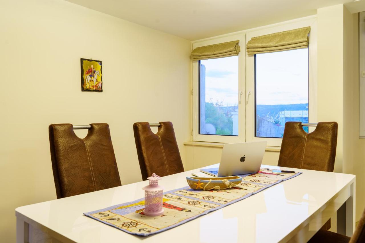 Centrally Located Apartment In Warna Zewnętrze zdjęcie