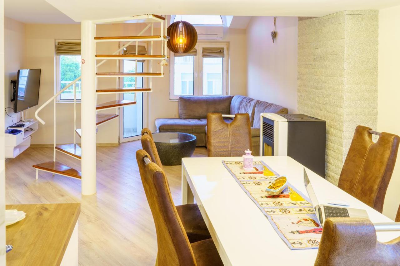 Centrally Located Apartment In Warna Zewnętrze zdjęcie